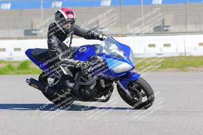 media/Jan-20-2023-Fastrack Riders (Fri) [[f2ad32aba3]]/Level 1/session 3 turn 9/